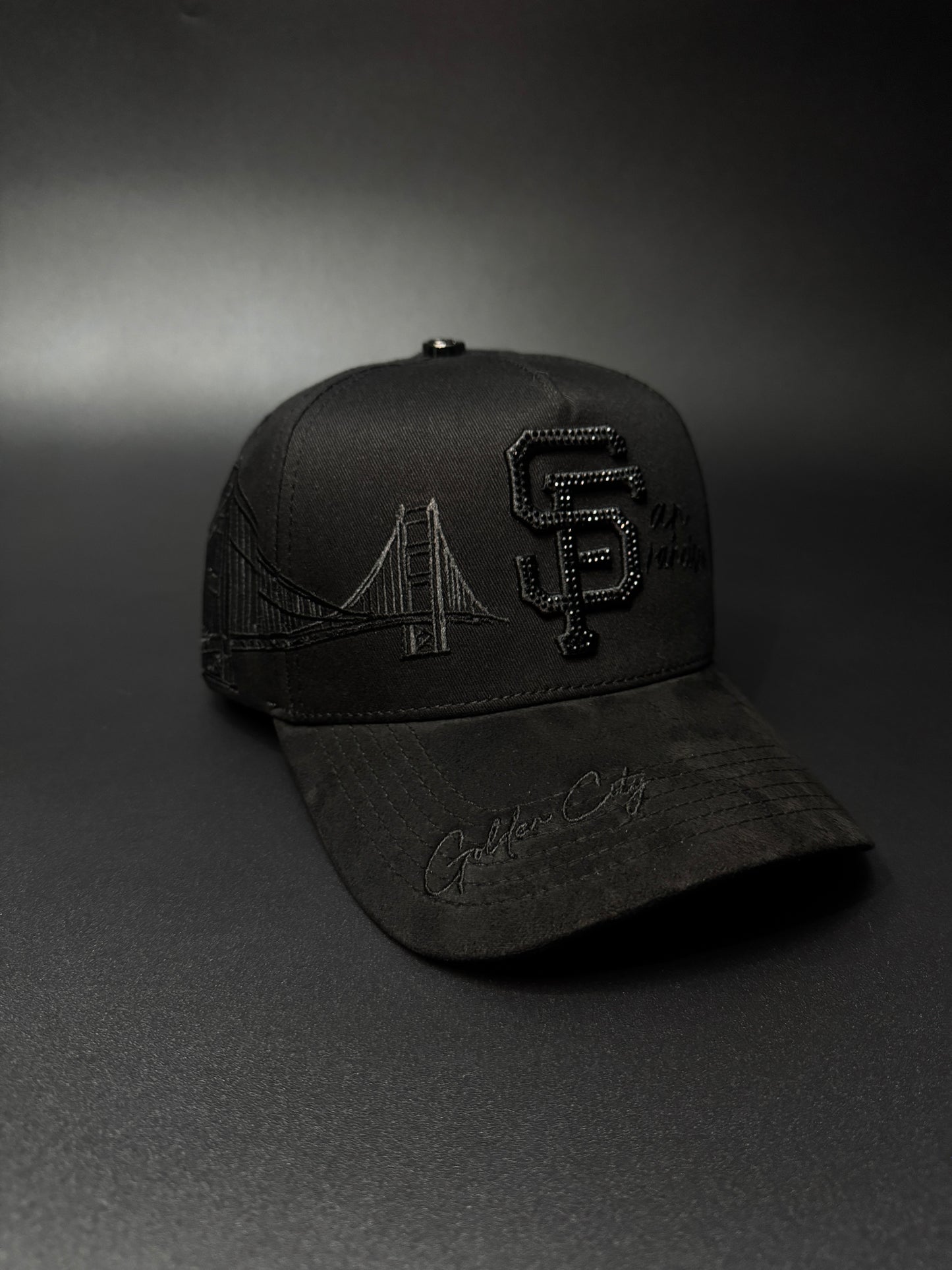 aSan Francisco Total Black